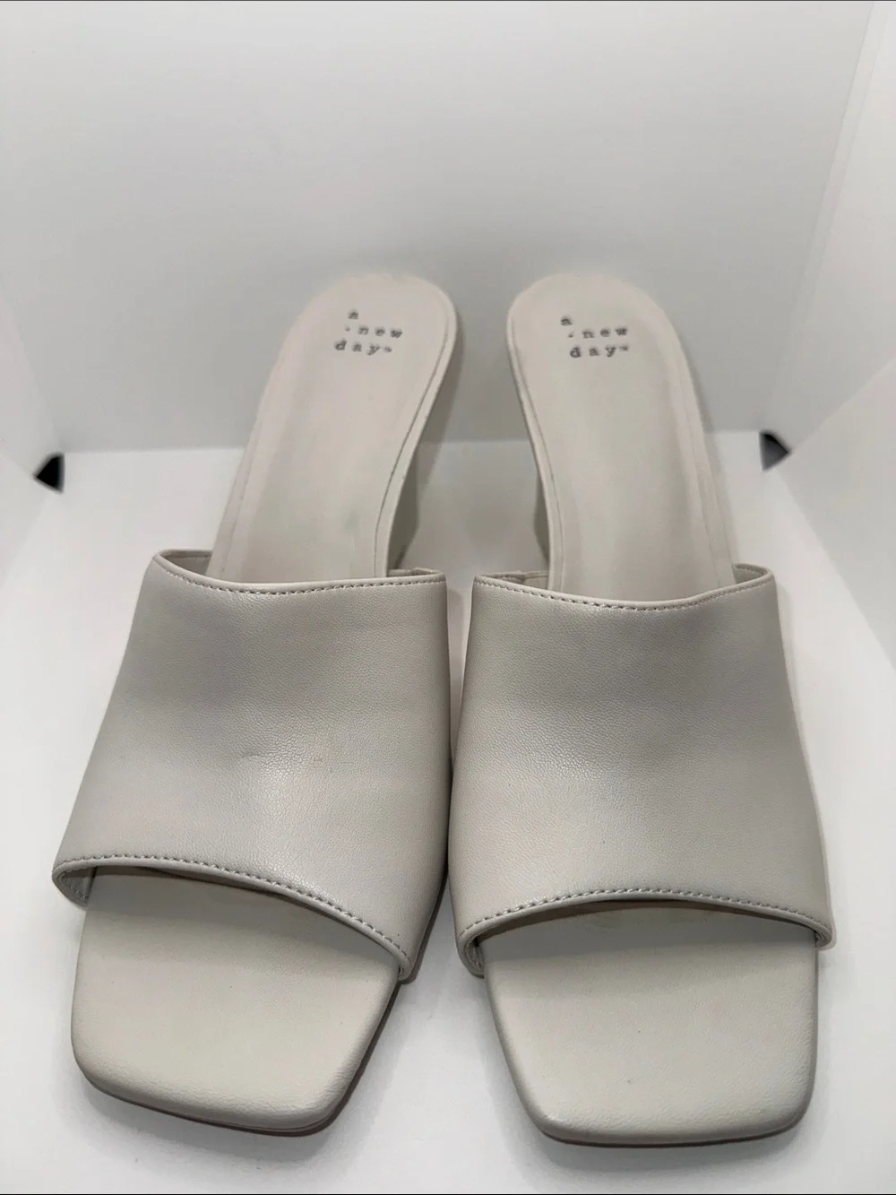 A New Day Vivi Wedge Mule Heels Women’s 10 Off-White Vegan Leather Open Toe